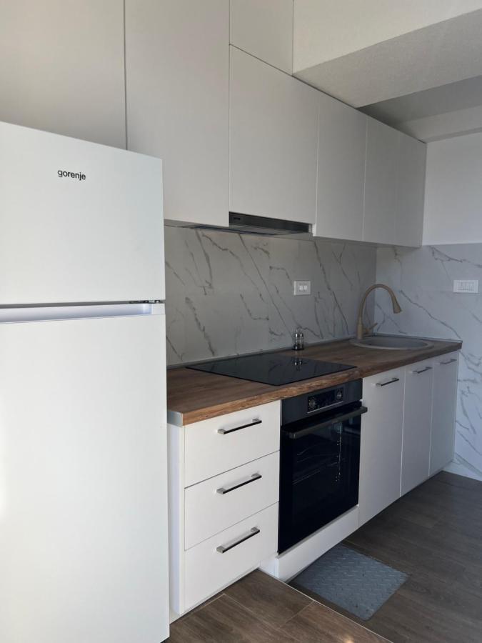 Azzure Apartment Ulcinj Exterior foto