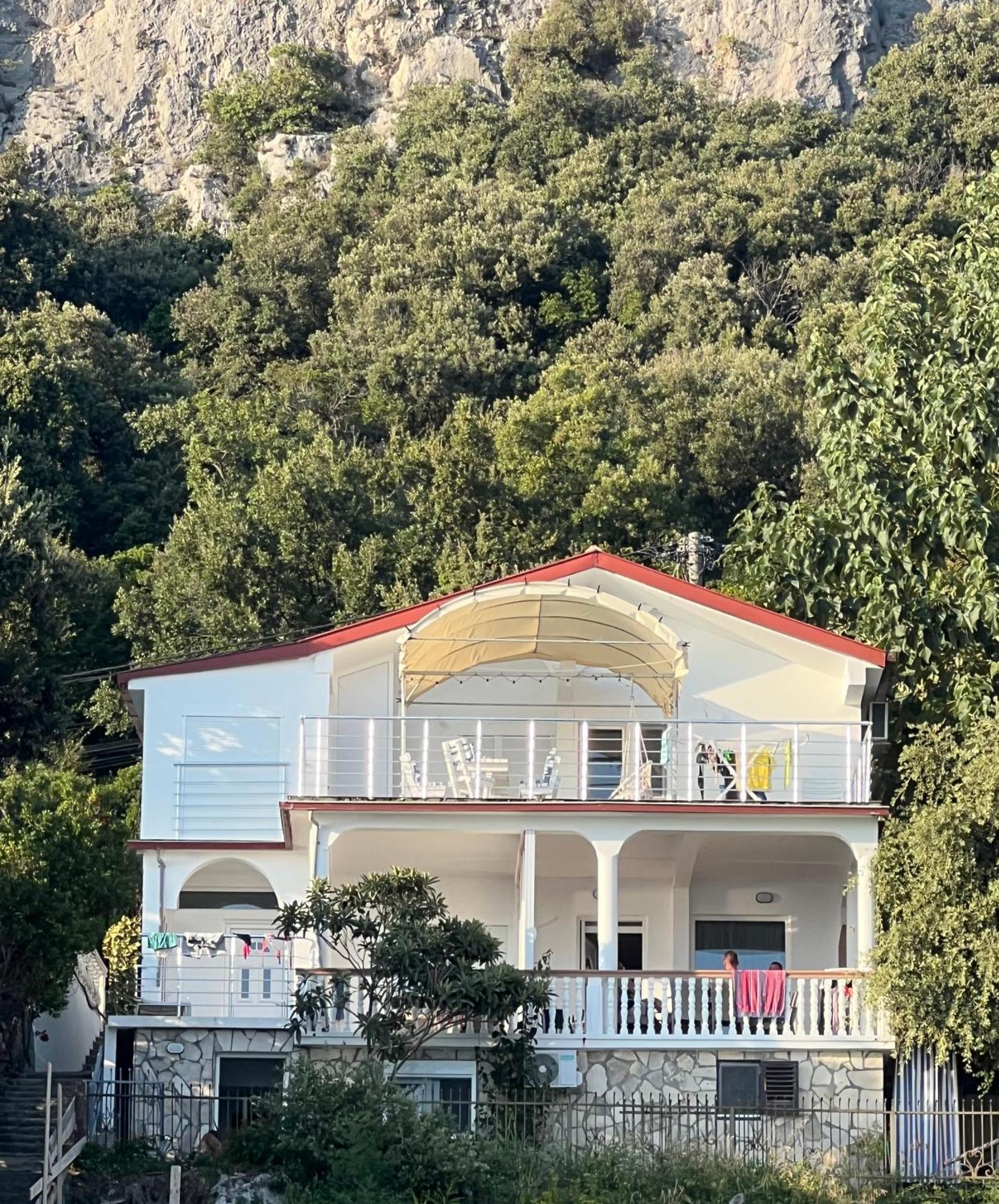 Azzure Apartment Ulcinj Exterior foto